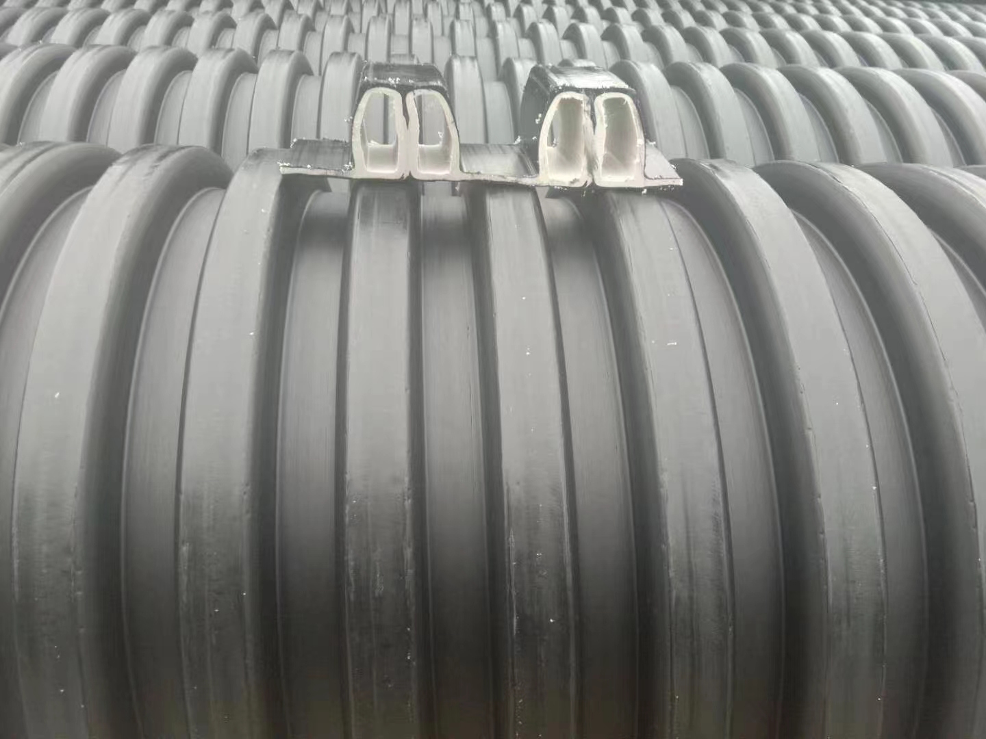 双高筋加强波纹管